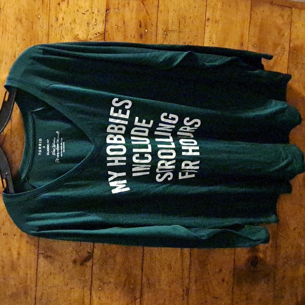 Graphic tee